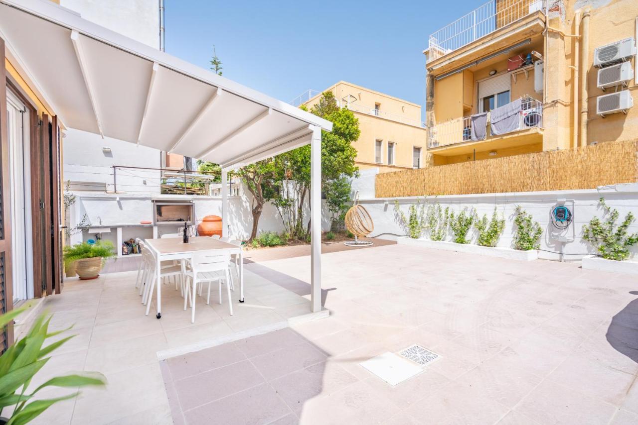 Oltremare, Patio, Two Steps From The Sea