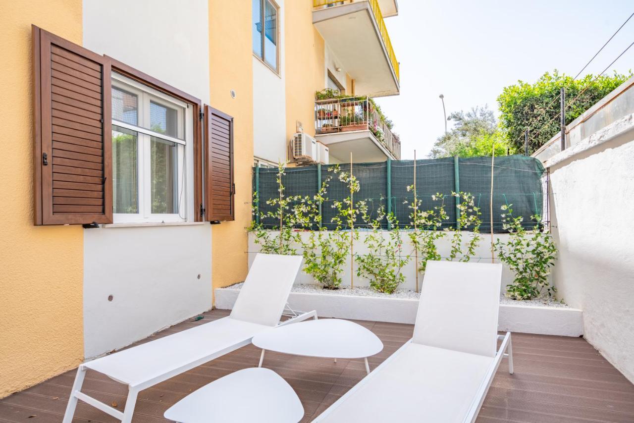 Apartment Oltremare, Patio, Two Steps From The Sea Cagliari