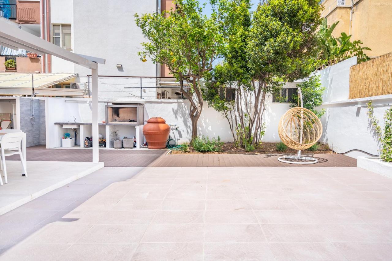 Oltremare, Patio, Two Steps From The Sea